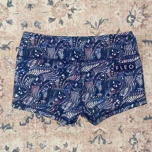 FLEO Shorts